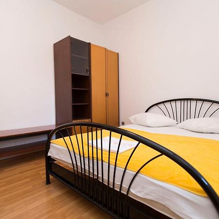 Stanici Beach Apartments Omiš Zewnętrze zdjęcie