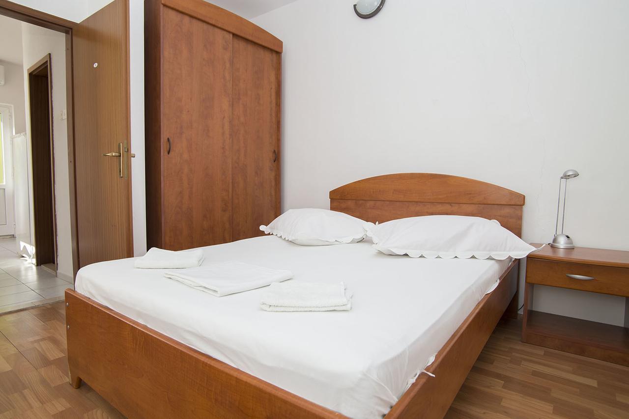 Stanici Beach Apartments Omiš Zewnętrze zdjęcie